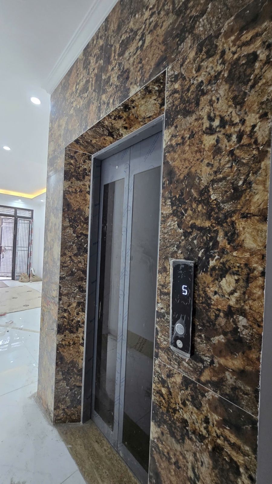 BÁN NHÀ PHAN ĐÌNH GIÓT – HÀ ĐÔNG  5 TẦNG THANG MÁY  FULL NỘI THẤT NHẬP KHẨU  Ô TÔ ĐỖ CỬA  GIÁ 85 TỶ