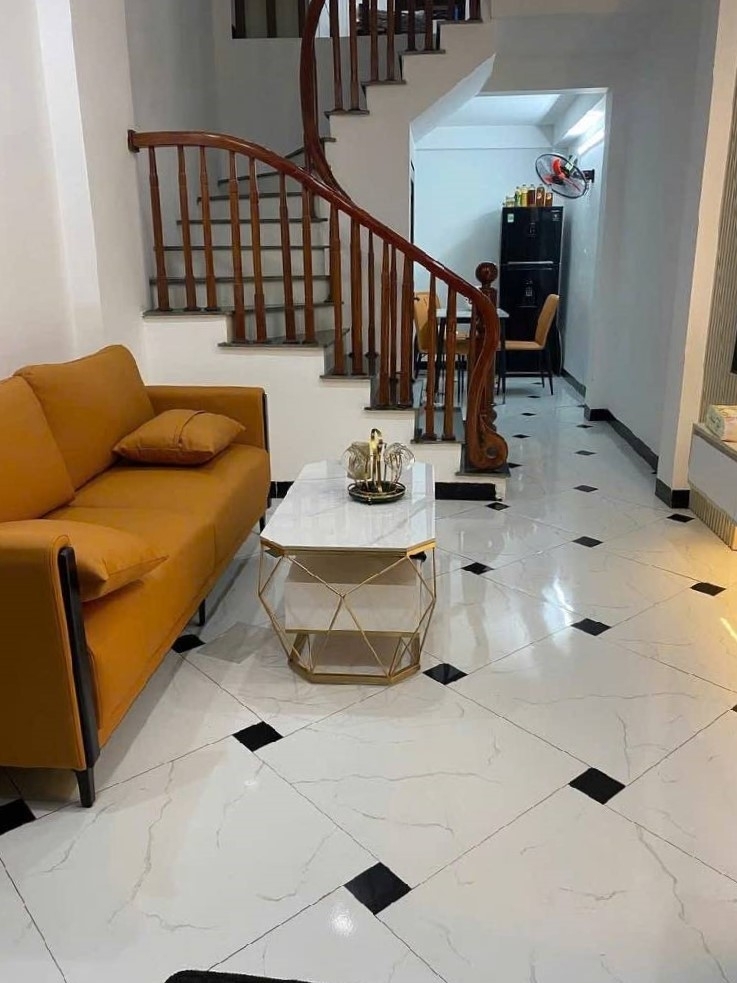 Bán nhà Phan Trọng Tuệ Thanh Trì Ô tô đõ cổng 35m2 5.45 tỷ