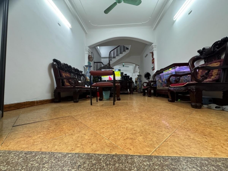 Bán Nhà Phố Khương Đình-103m*5 tầng*7mMT- Ngõ thông gần trường chợ. Nhỉnh 17 tỷ