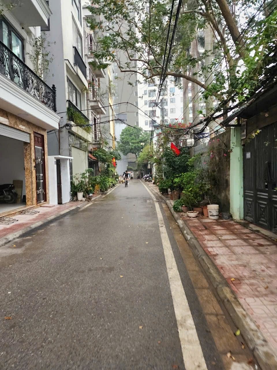 BÁN NHÀ PHÔ NGÔ GIA TỰ - LONG BIÊN 6 TẦNG THANG MÁY GARA Ô TÔ KINH DOANH. GIÁ 115 TỶ