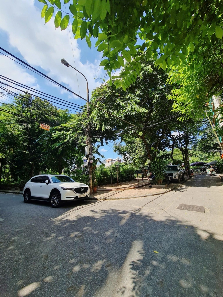 Bán nhà riêng Kim Đồng Hoàng Mai giá 16.5 tỷ dt 48m2 thang máy siêu đẹp