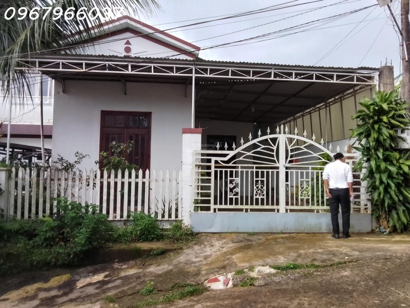 Bán nhà riêng tại hẻm 74 Trần Phú 2 tỷ 215.9m2 1PN 1WC