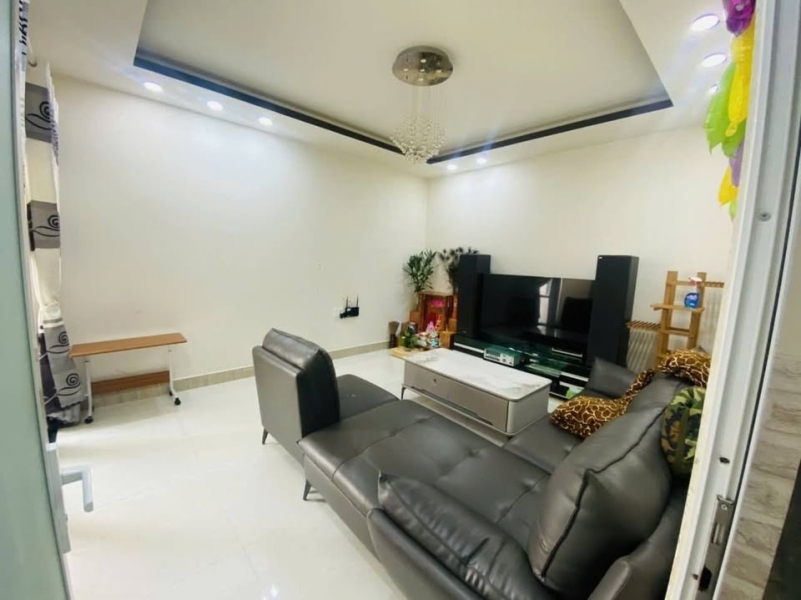 Bán nhà SRXD đường Thi Sách Phường 6 Đà Lạt giá 4 tỷ trung tâm đà lạt