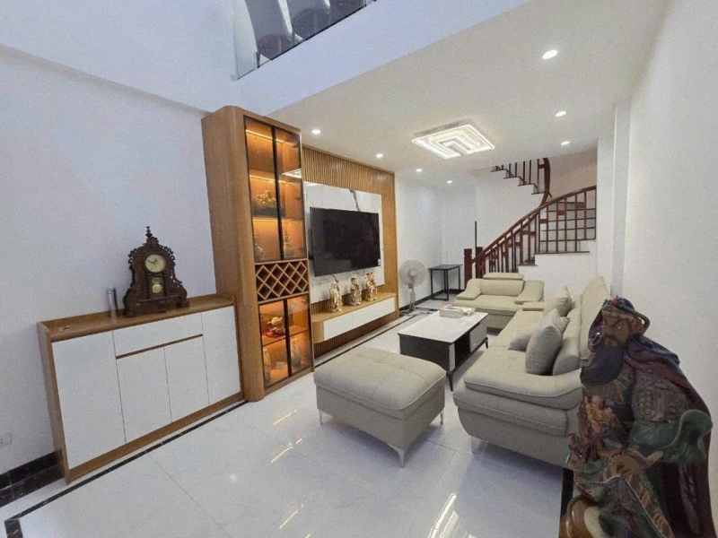 Bán nhà Thạch Bàn gần AEON 53m2 không gian sống yên bình 5.95 tỷ