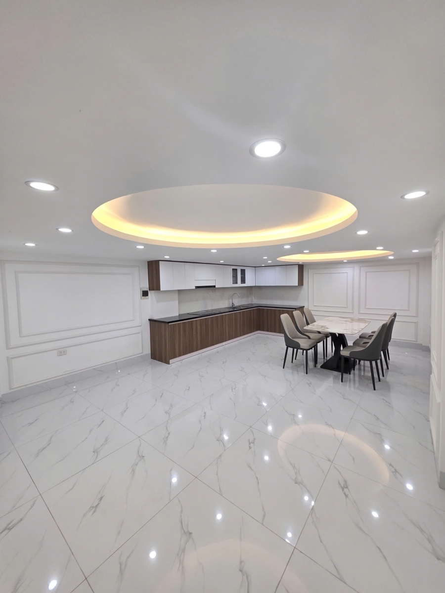 BÁN NHÀ TRUNG TÂM HÀ ĐÔNG – ĐỐI DIỆN CHI CỤC THUẾ – 51M² x 5 TẦNG – 6 NGỦ – VỊ TRÍ ĐẮC ĐỊA – GIÁ