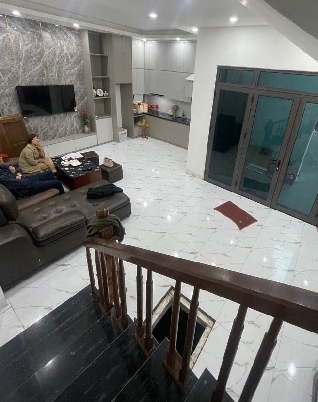 Bán nhà Tựu Liệt Thanh Trì Ô tô tránh Xây mới sẵn ở 58m2 9.8 tỷ(CTL)