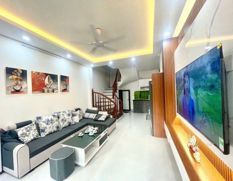 BÁN NHÀ VŨ TÔNG PHAN – 30M RA Ô TÔ TRÁNH – 37M² x 5 TẦNG – 3 PHÒNG NGỦ RỘNG – GIÁ 84 TỶ