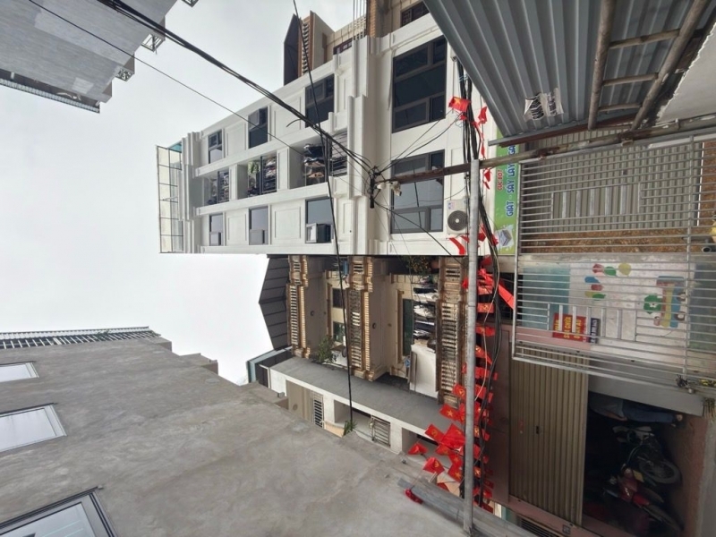 Bán nhà Xuân Đỉnh ngõ thông oto 79m2- 3 tầng- giá 13 tỷ.