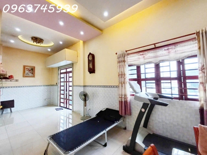 BÁN NHANH MẶT TIỀN KINH DOANH LỚN 8.5M 3 TẦNG LINH TRUNG THỦ ĐỨC GẦN VINCOM GIÁ 14 TỶ