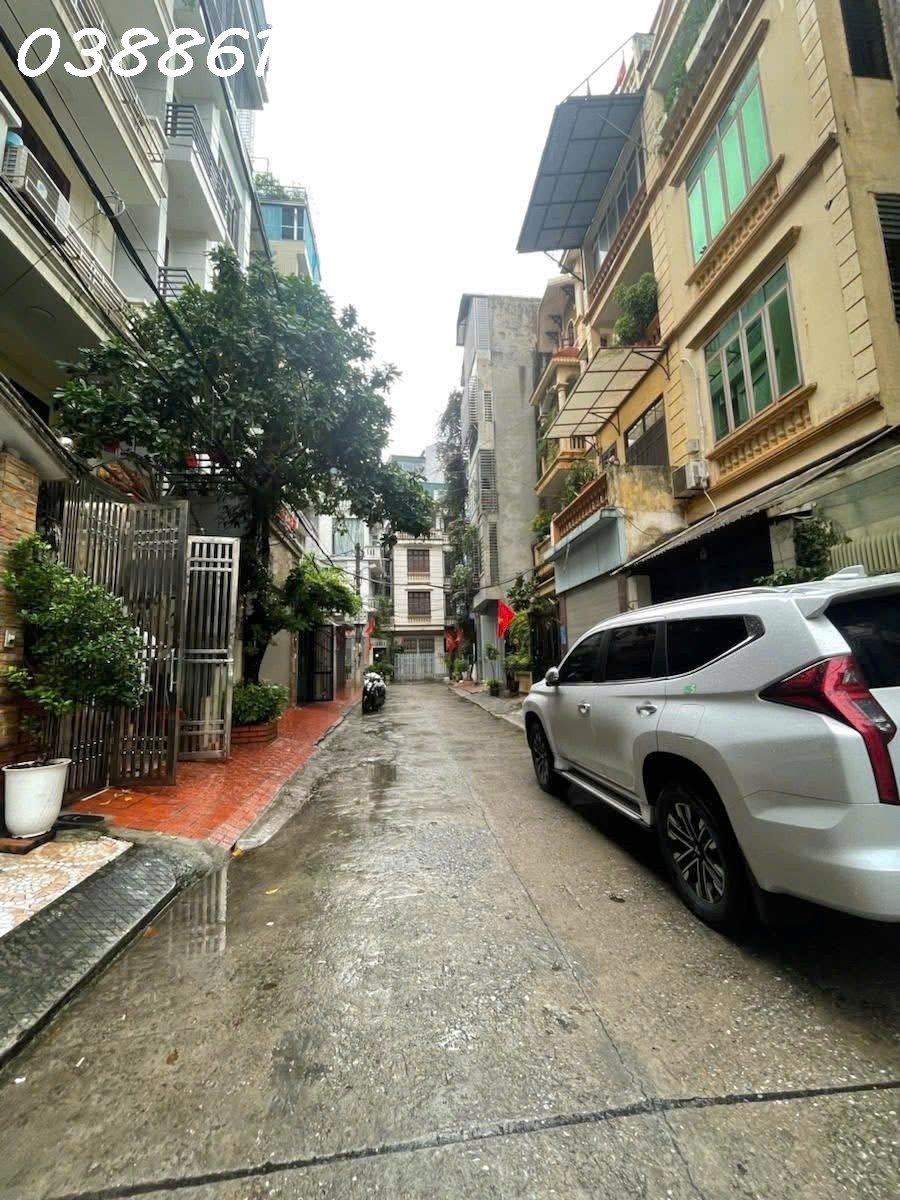 BÁN PHÂN LÔ PHÙNG CHÍ KIÊN - 80Mx 6 T - Ô TÔ TRÁNH- GARA - VỪA Ở VỪA LÀM VĂN PHÒNG TUYỆT ĐẸP