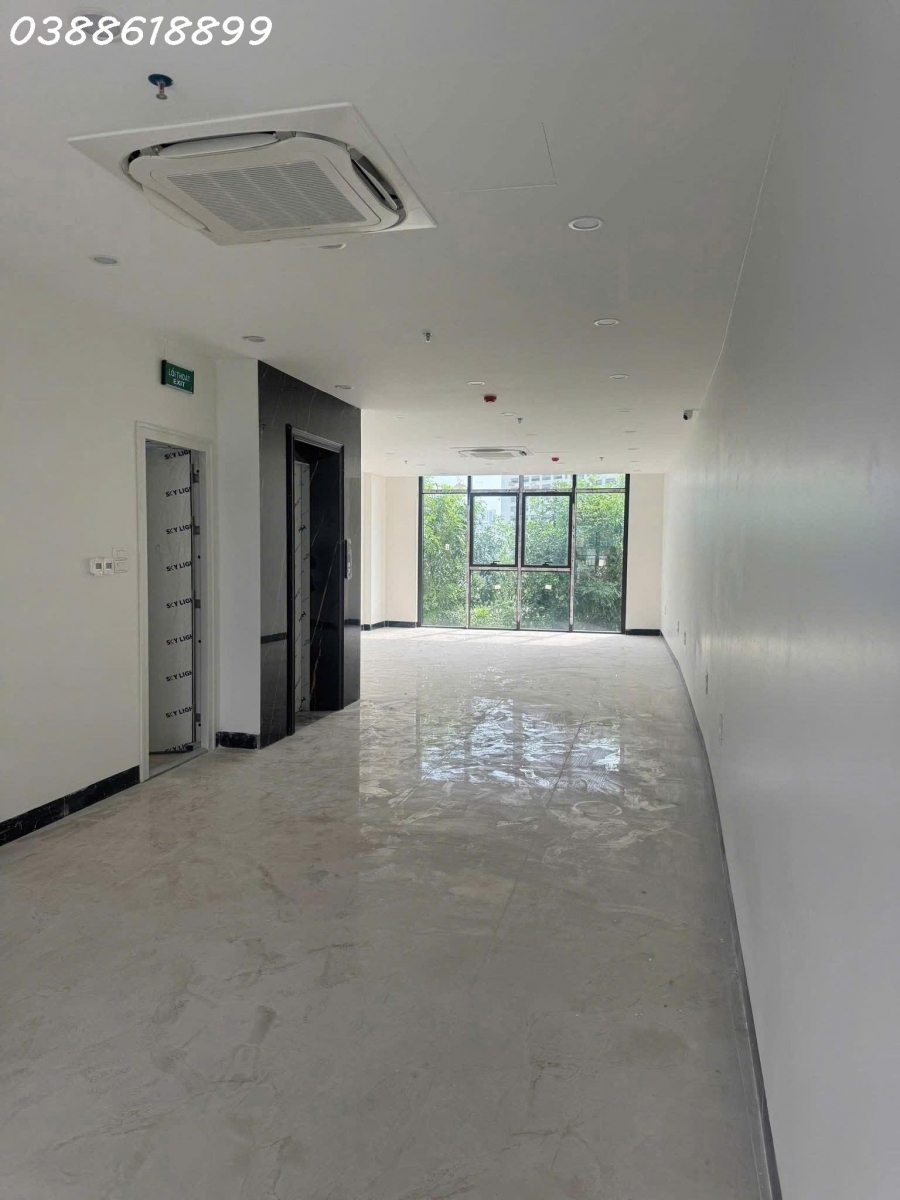 BÁN TOÀ NHÀ MẶT PHỐ ĐÊ LA THÀNH – 98M²x9T MT52M –DÒNG TIỀN 180 TR/TH