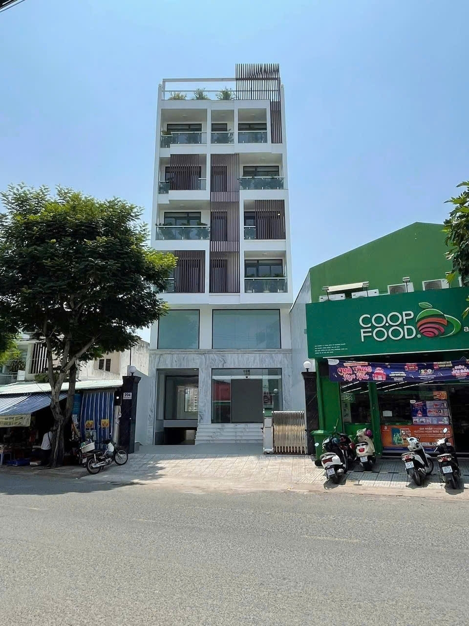 BÁN TÒA NHÀ VĂN PHÒNG CAO CẤP (9X30) – TRẦN THỊ CỜ THỚI AN QUẬN 12