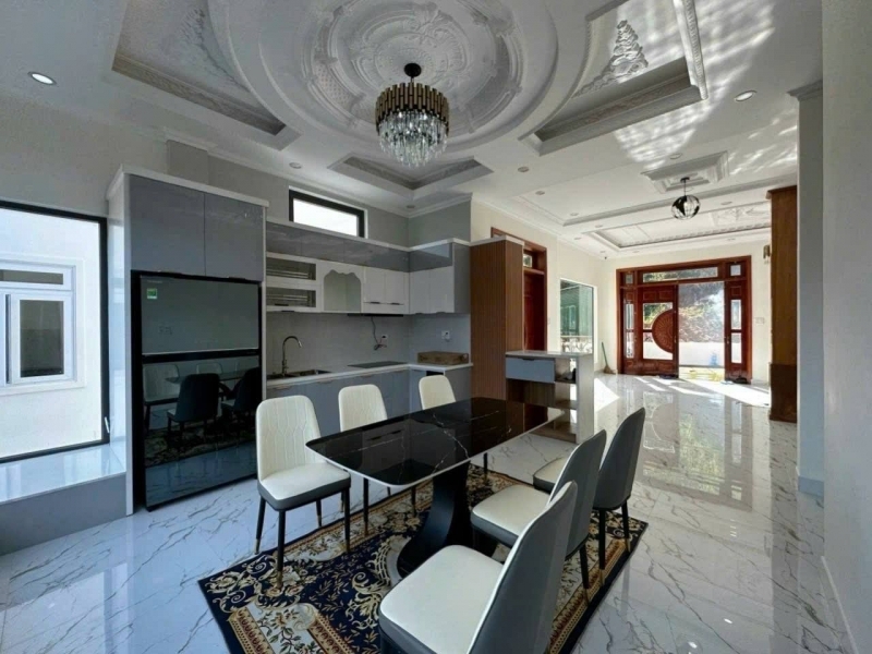 Bán Villa Trịnh Hoài Đức – Nam Hồ Đà Lạt Giá 15 Tỷ (Tl)