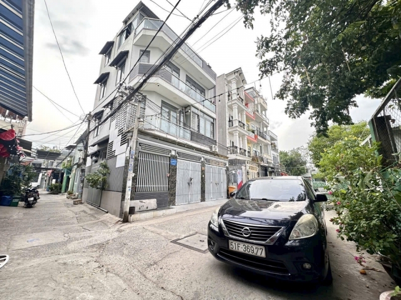 BIỆT THỰ 3 TẦNG ĐÚC (14x32) MẶT TIỀN PHAN VĂN HỚN Q.12 – GIÁ CHỈ 17.8 TỶ