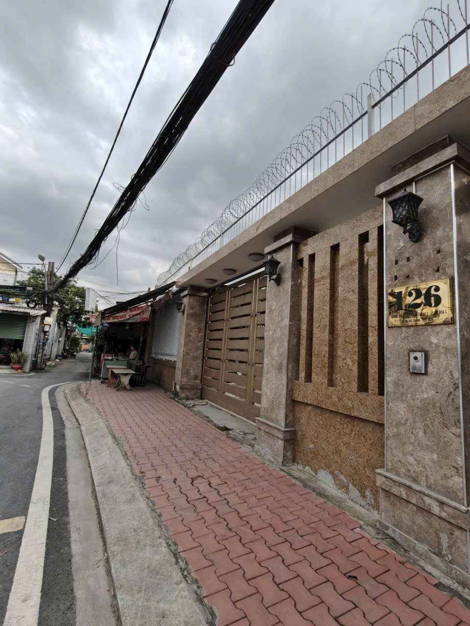 BIỆT THỰ SÂN VƯỜN 1000M² – MẶT TIỀN TRUNG CHÁNH HÓC MÔN GIÁ CỰC SỐC