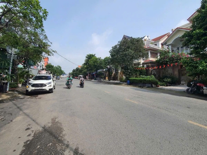 BIỆT THỰ SIÊU VIP – TRỤC CHÍNH 30M KDC PHÚ NHUẬN THỚI AN Q12