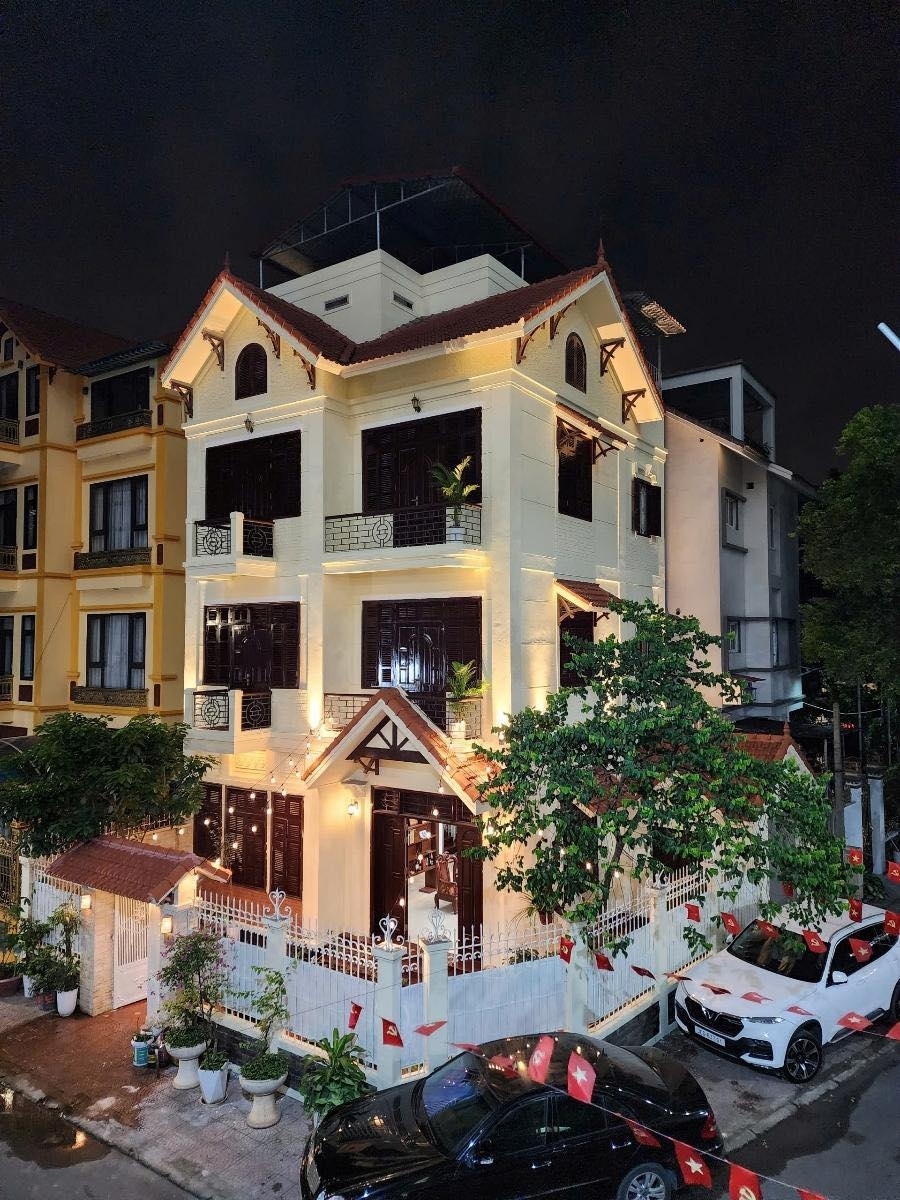 Biệt thự Thiên Hiền. lô góc ô tô dừng đỗ 143m mặt tiền 22m 39 Tỷ