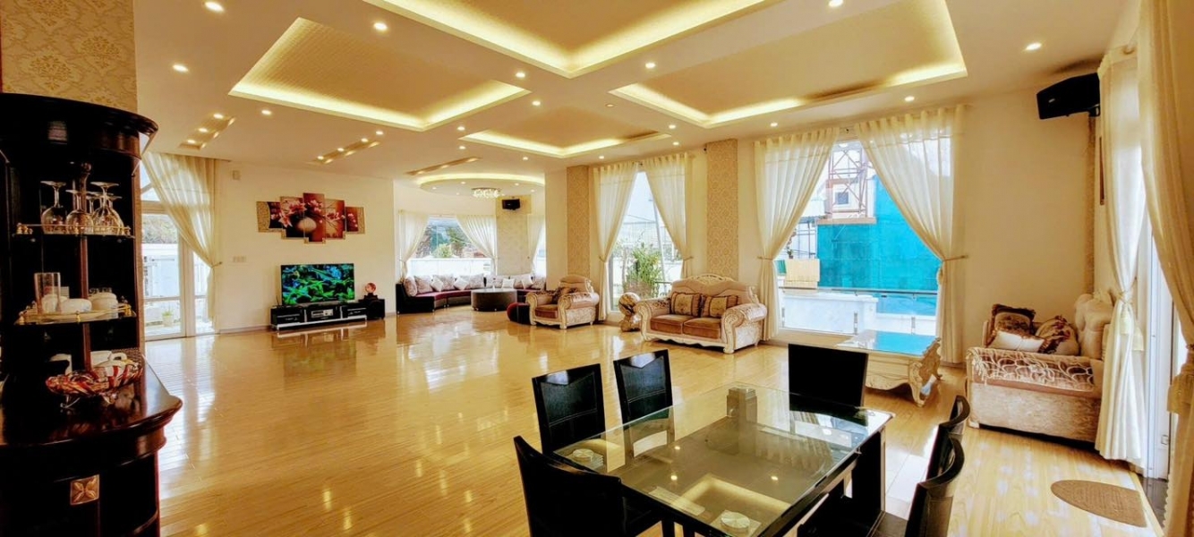 CẦN BÁN BIỆT THỰ CAO CẤP 2 MẶT TIỀN ĐƯỜNG LÝ NAM ĐẾ – P.8 ĐÀ LẠT 1000M2