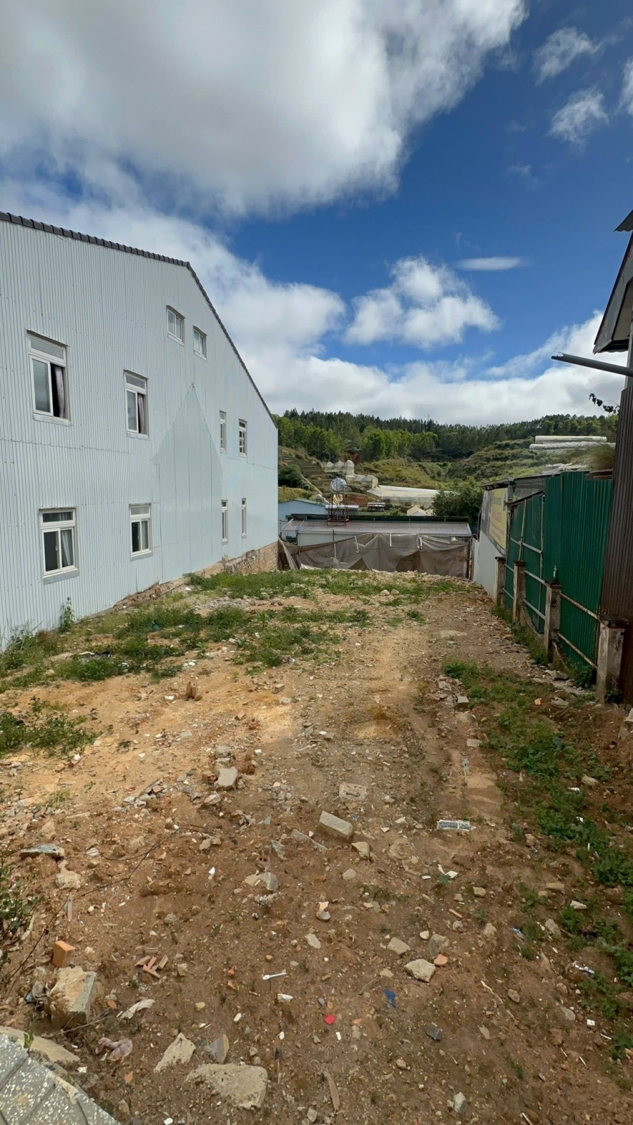 Cần Bán Gấp Đất Mặt Tiền Đà Lạt Phù Hợp Kinh Doanh Đường Đan Kia 327m2 Giá Chỉ 13.8 Tỷ