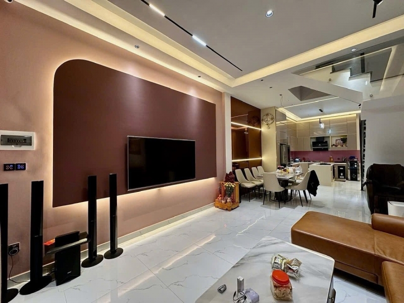 Cần Bán Gấp Nhà Đẹp Đường Mê Linh – P.Lâm Viên – Đà Lạt Giá 11.2 Tỷ