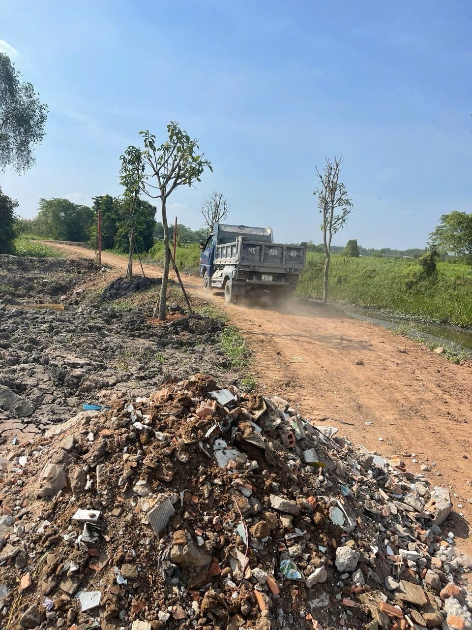 CẦN BÁN LÔ ĐẤT 4.300m² – MẶT TIỀN KÊNH 170m – ĐÔNG THẠNH HÓC MÔN