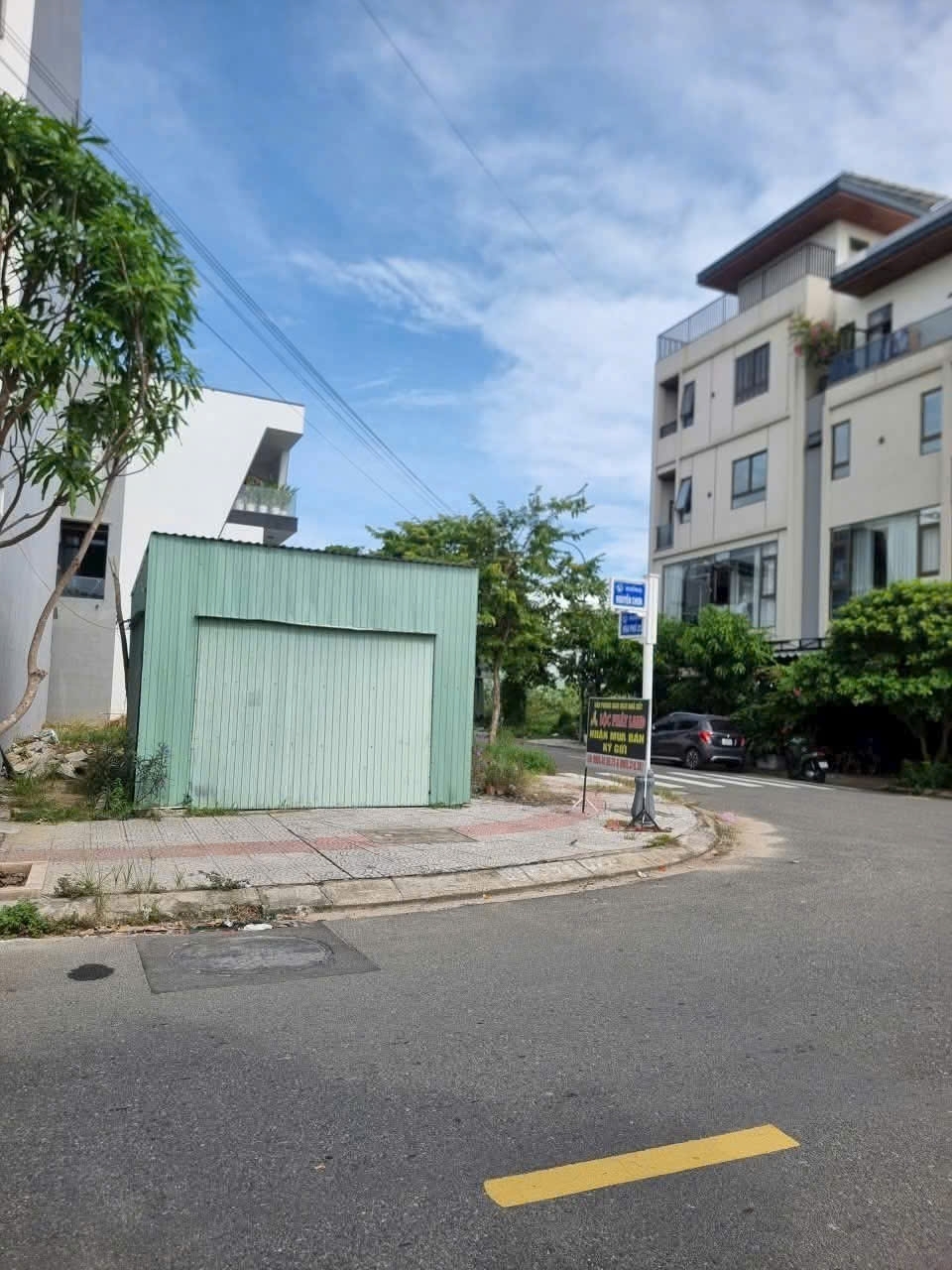 Cần Bán lô góc 2 mặt tiền đường Nguyễn Chơn và Hòa Phú 23 p Hòa Khánh tp Đà NẵngDiện tích đất 146