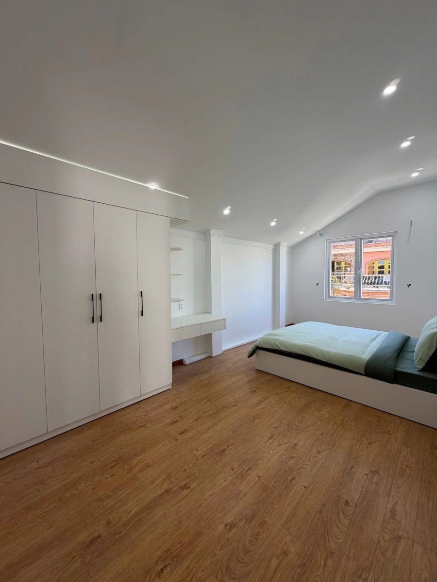 CẦN BÁN NHÀ 2 MẶT TIỀN – TRUNG TÂM ĐÀ LẠT ĐƯỜNG PASTEUR P.Xuân Hương (P4 cũ)