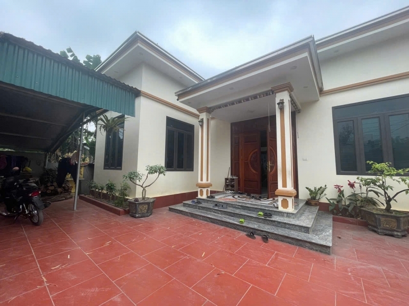 CẦN BÁN NHÀ MÁI NHẬT 180m² – VỊ TRÍ TRUNG TÂM LƯƠNG SƠN - HÒA BÌNH