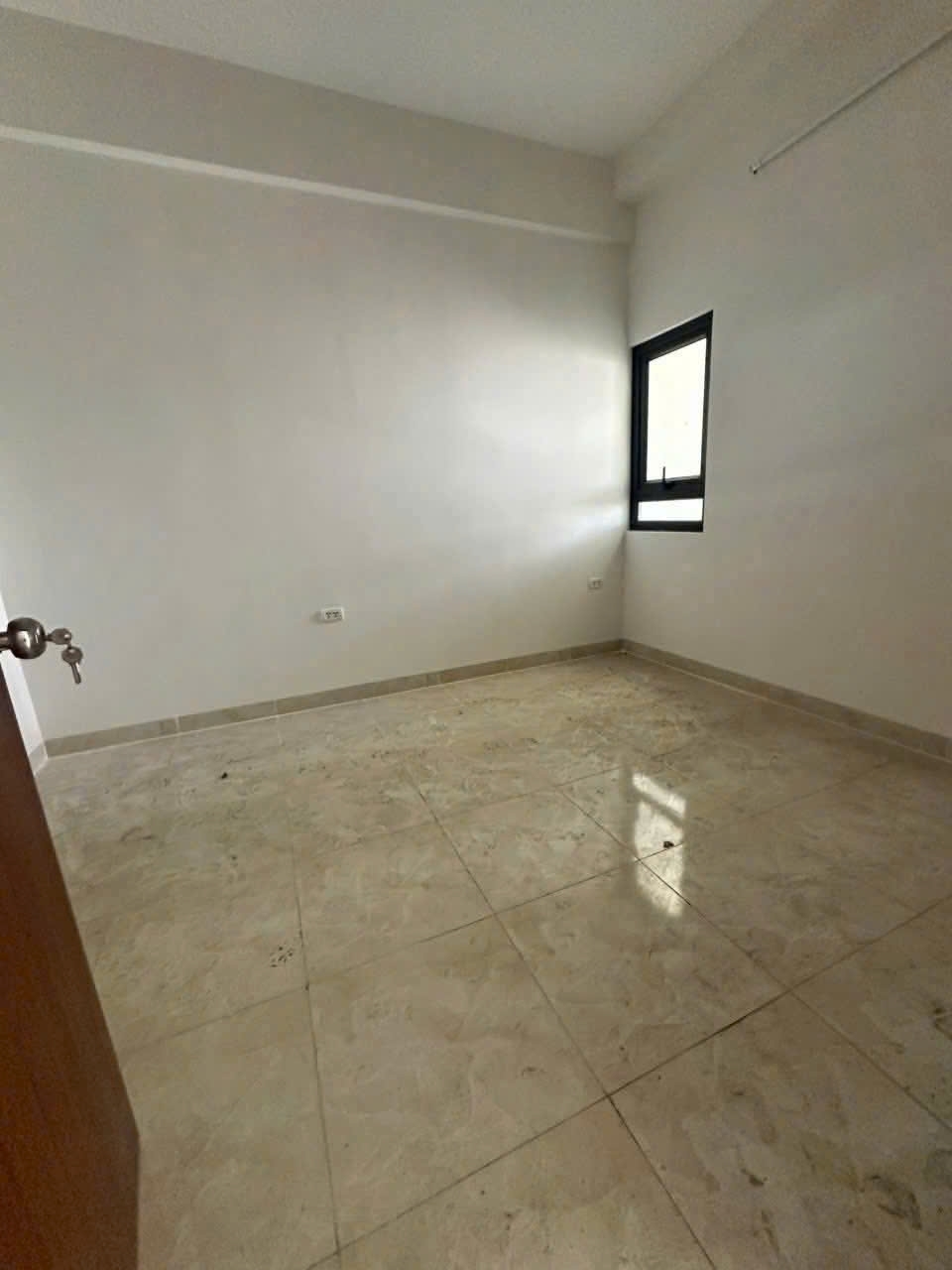 cần bán nhà ở XH Hà Quang SSH09 - Tầng 14Dt: 44m2 ( 2 p.ngủ. 1 wc ) mọi thông tin chi tiết vui