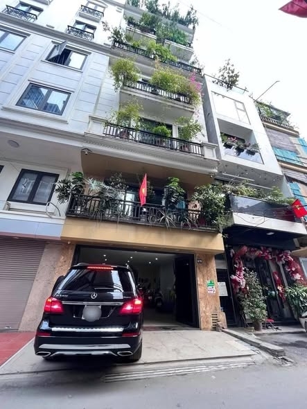 Cần bán nhanh bán nhà Ba Đình 7 tầng thang máy ô tô vào nhà chỉ 22 tỷ