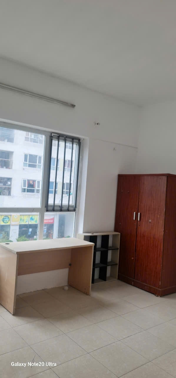 Cần cho thuê gấp căn hộ rộng rãi thoáng mát tại chung cư 103 Văn Quán