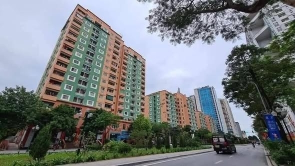 Căn hộ 78m2 2PN KĐT Mỹ Đình 1 bộ quốc phòng sẵn nội thất giá 6 tỷ