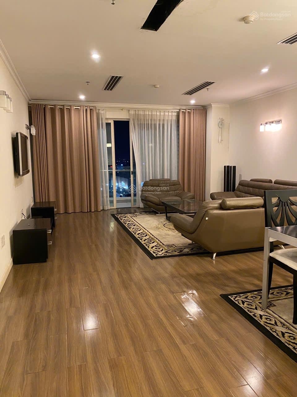 Căn hộ chung cư chính chủ view đẹp 155m2 tại TD Plaza Lê Hồng Phong Hải Phòng