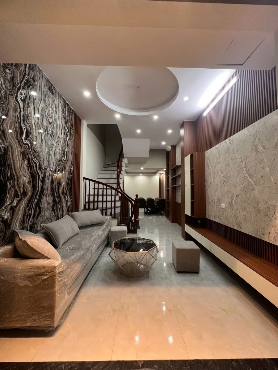 CĂN NHÀ 35M NẰM TẠI CON PHỐ SIÊU NHIỀU TIỆN ÍCH Ở TÂY MỖ CHỈ 7 TỶ