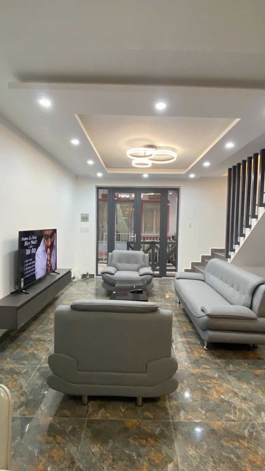 CẦN TIỀN BÁN GẤP NHÀ SRXD ĐƯỜNG NGUYỄN TRUNG TRỰC ĐÀ LẠT GIÁ CHỈ 3.99 TỶ