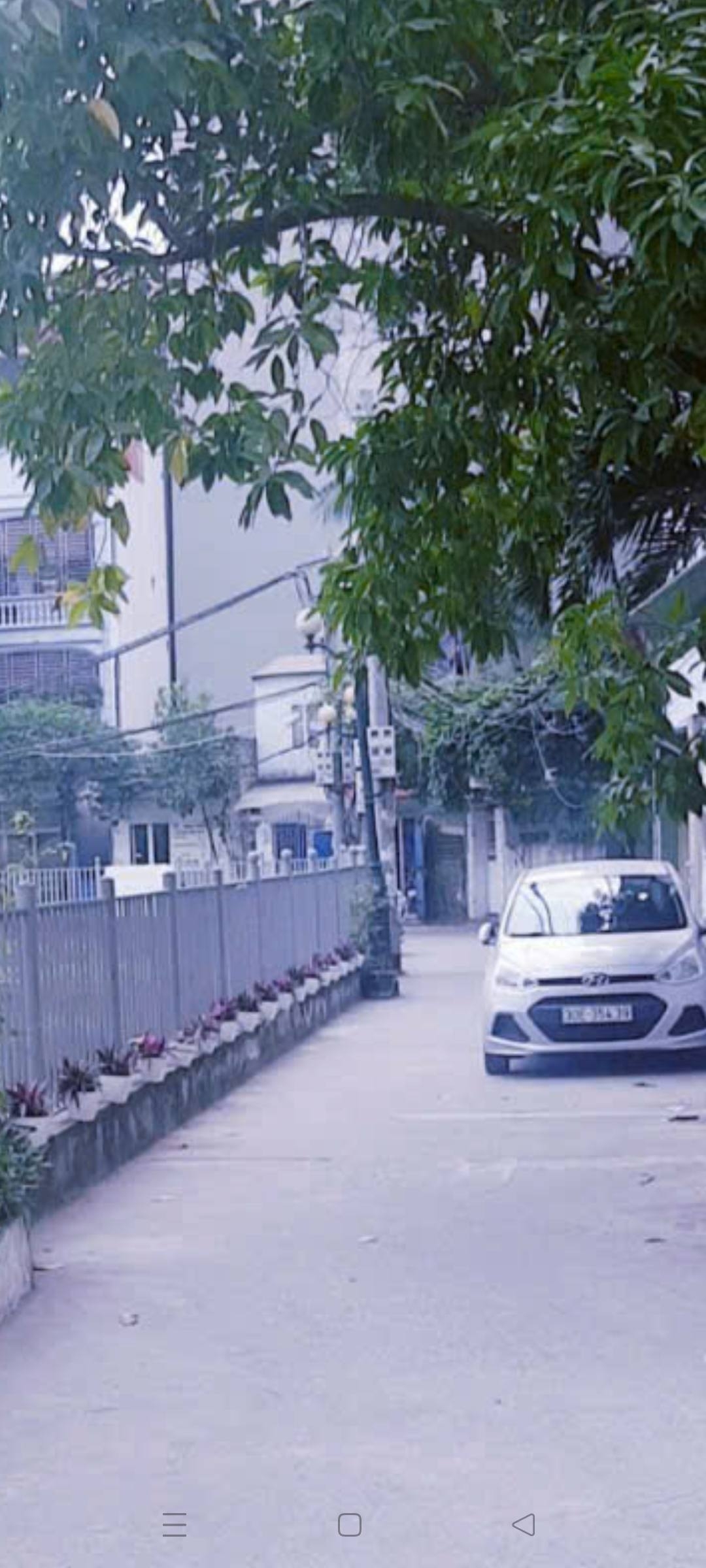 Cc cần cho thuê nhà gần ngõ 90 Giáp Bát 45m² x 4 tầng lô góc 3 mặt thoáng 16.5 triệu