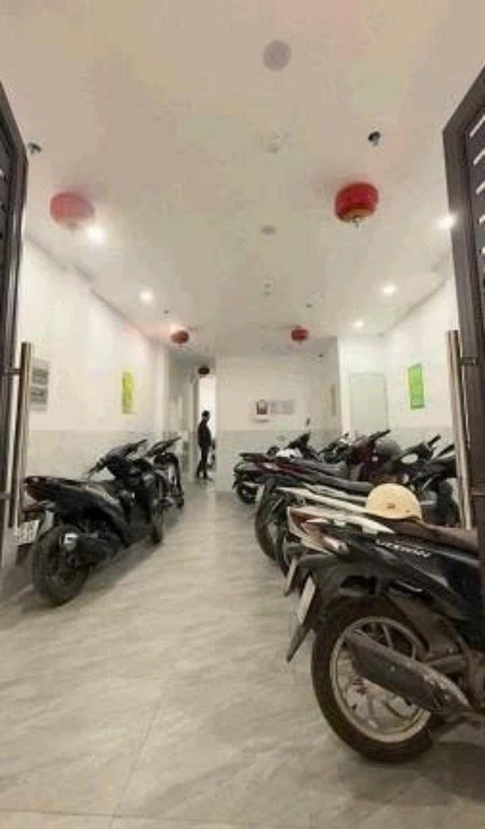 CCMN KHƯƠNG ĐÌNH – 6 TẦNG THANG MÁY – 14 PHÒNG - 54M2  GIÁ 15.5 tỷ