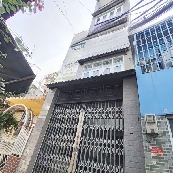 CHDV thu nhập 40Tr/Tháng hẻm 100 Dương Bá Trạc -phường Chánh Hưng-P2 cũ