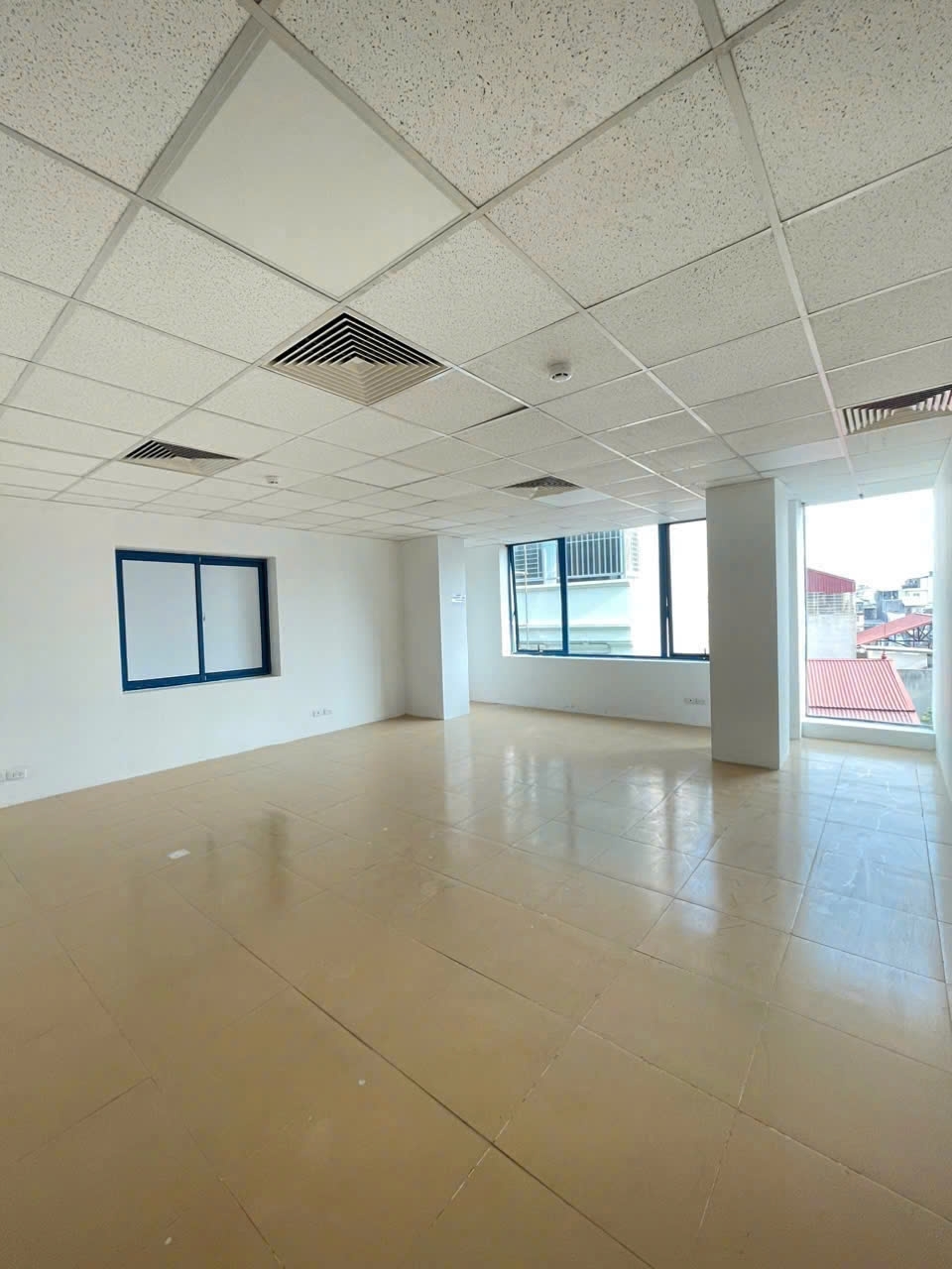 Chỉ 10 triệu có ngay VP 40m tại tầng 1, trung tâm phố Thái Hà
