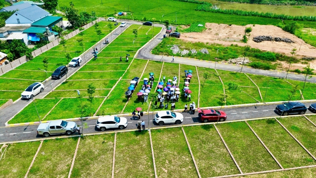 CHỈ 300M SANG ĐẤT HÀ NỘI Lạc Thủy Hòa Bình giá chỉ 600tr 59m2