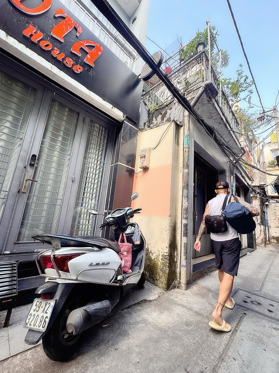 CHÍNH CHỦ 1 ĐỜI XƯA BÁN NHÀ 2 TẦNG Đ.BÙI VIỆN PHẠM NGŨ LÃO QUẬN 1 - DT 64M2 FULL THỔ CƯ - VỊ TRÍ