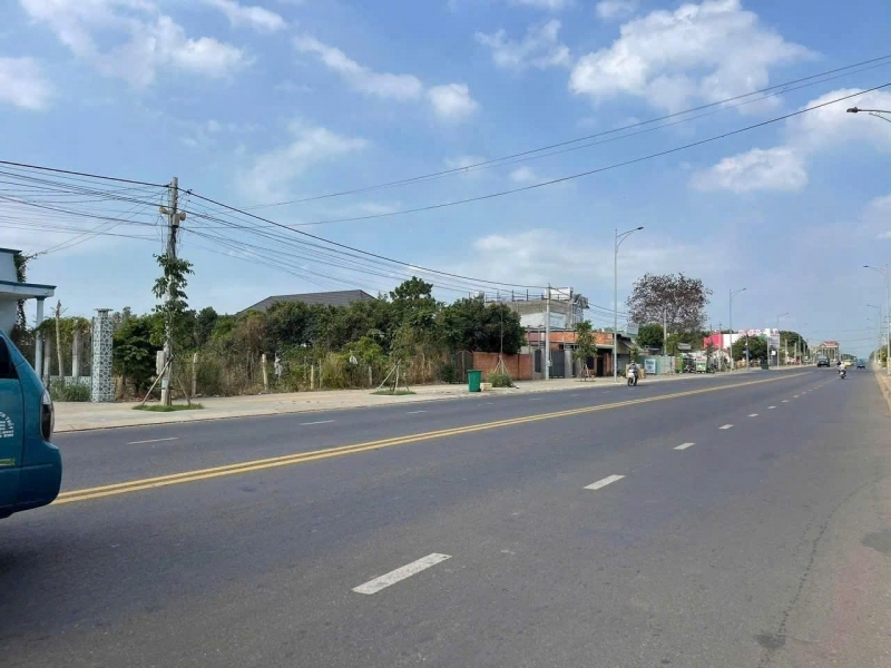 CHÍNH CHỦ BÁN 1913m² ĐẤT FULL THỔ CƯ SẴN SỔ - 2 MẶT TIỀN TỈNH LỘ 52 HÒA LONG- TP BÀ RỊA