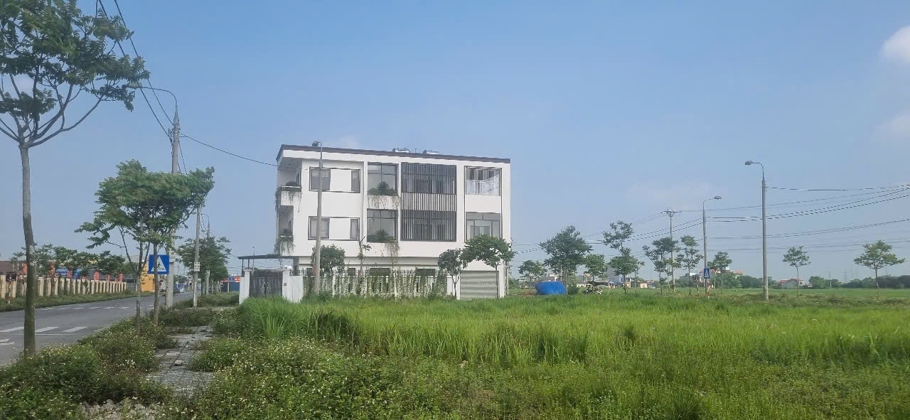 Chính chủ bán mảnh đất KĐT sân vận động huyện Nam Trực 100m mặt tiền 5m
