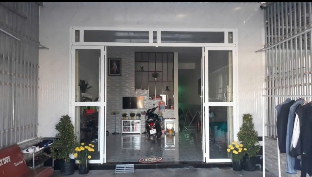 Chính Chủ Bán Nhà Cấp 4 Đối Diện Cổng 2 Công Ty Vĩnh Phước Tại Ấp Tân Phú Phú Hựu Đồng Tháp.