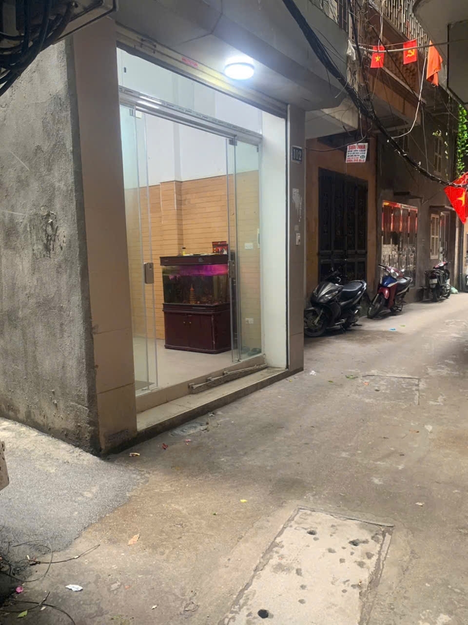 CHÍNH CHỦ CẦN BÁN CĂN NHÀ VỊ TRÍ ĐẮC ĐỊA TẠI Số 102 Phố chợ Khâm Thiên P. Văn Miếu - Quốc TG