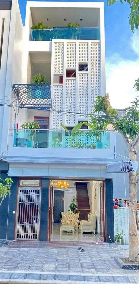 CHÍNH CHỦ CẦN BÁN NHÀ 4 TẦNG – MẶT BẰNG 530 ĐÔNG VỆ THÀNH PHỐ THANH HÓA