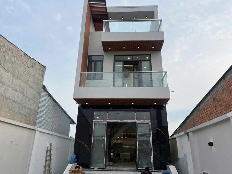 CHÍNH CHỦ CẦN BÁN NHÀ ĐẸP GIÁ TỐT NGAY TRUNG TÂM BÌNH DƯƠNG