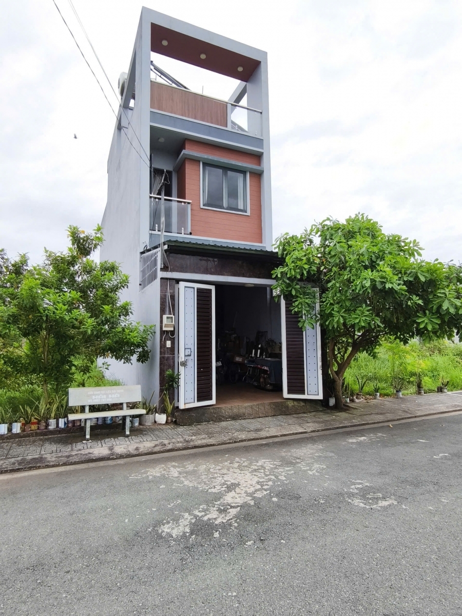 Chính chủ cần bán nhà riêng Blue Diamond Riverside, 3,8 tỷ, 64m2, 2PN, 2WC, 2 tầng