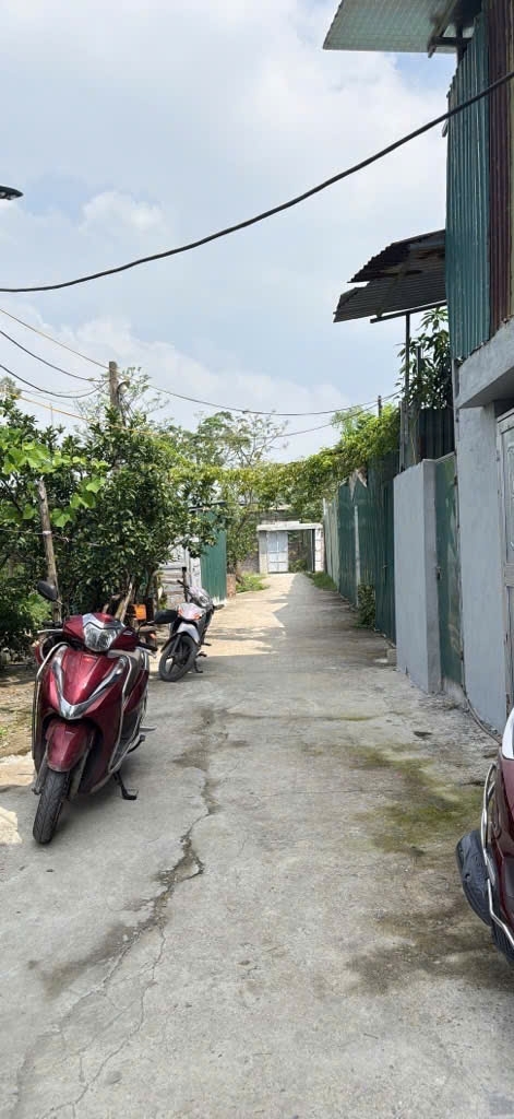 Chính chủ cần bán nhanh nhà mới xây 2 tầng 3 p. ngủ  - Giá tốt tại Siêu Quần - Đại Thanh