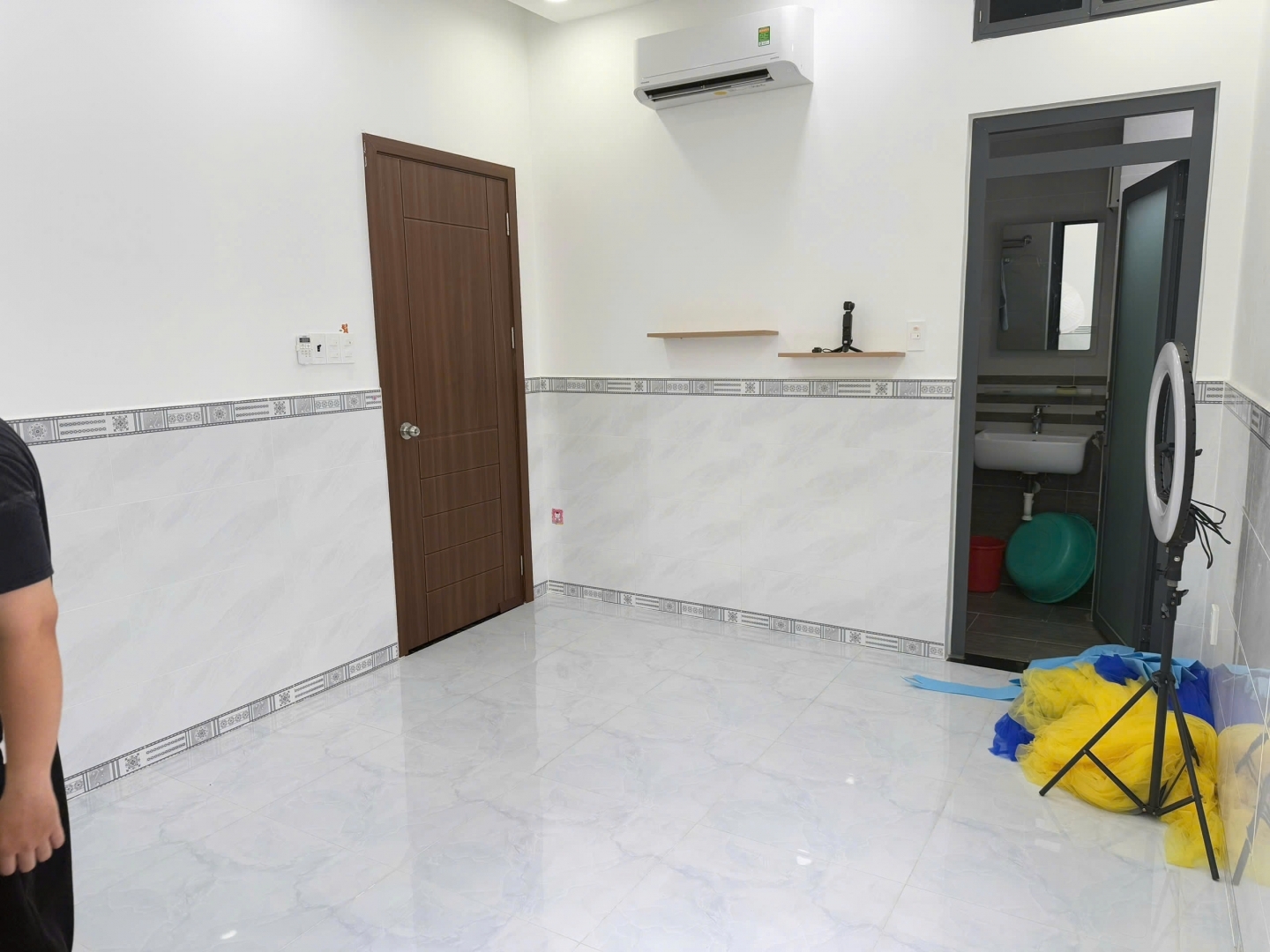 CHO NỮ THUÊ PHÒNG - GIÁ TỐT TIỆN NGHI AN NINH ĐƯỜNG NGUYỄN THƯỢNG HIỀN P.5 Q.BÌNH THẠNH